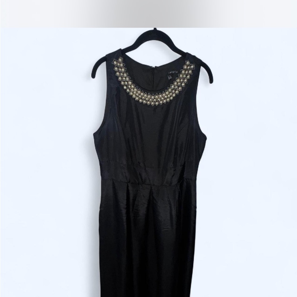 Elegant Black Sleeveless Dress